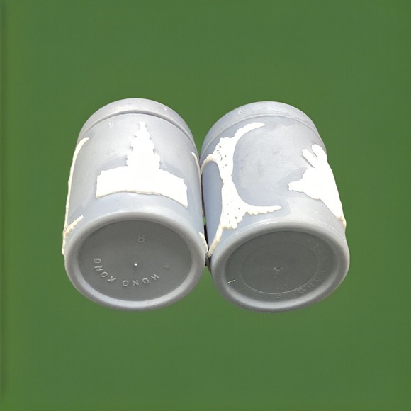 Vintage American Wedgewood-Style Jasperware Plastic Salt & Pepper Shakers 2.5" - Picture 3 of 3